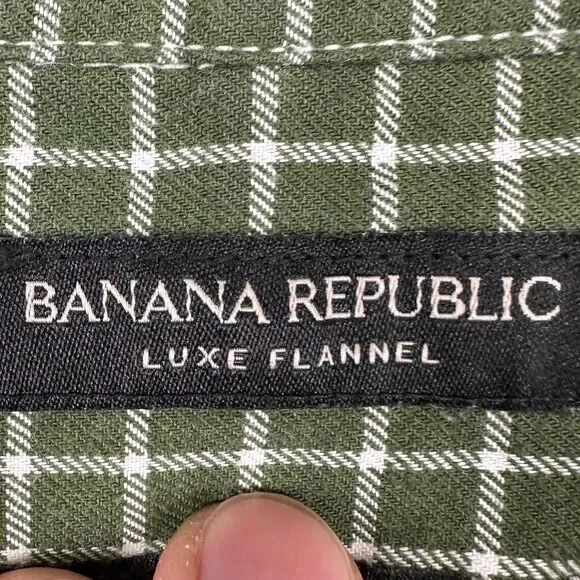 Banana Republic Luxe Flannel Shirt Mens Large Green Check Slim Fit Button Down