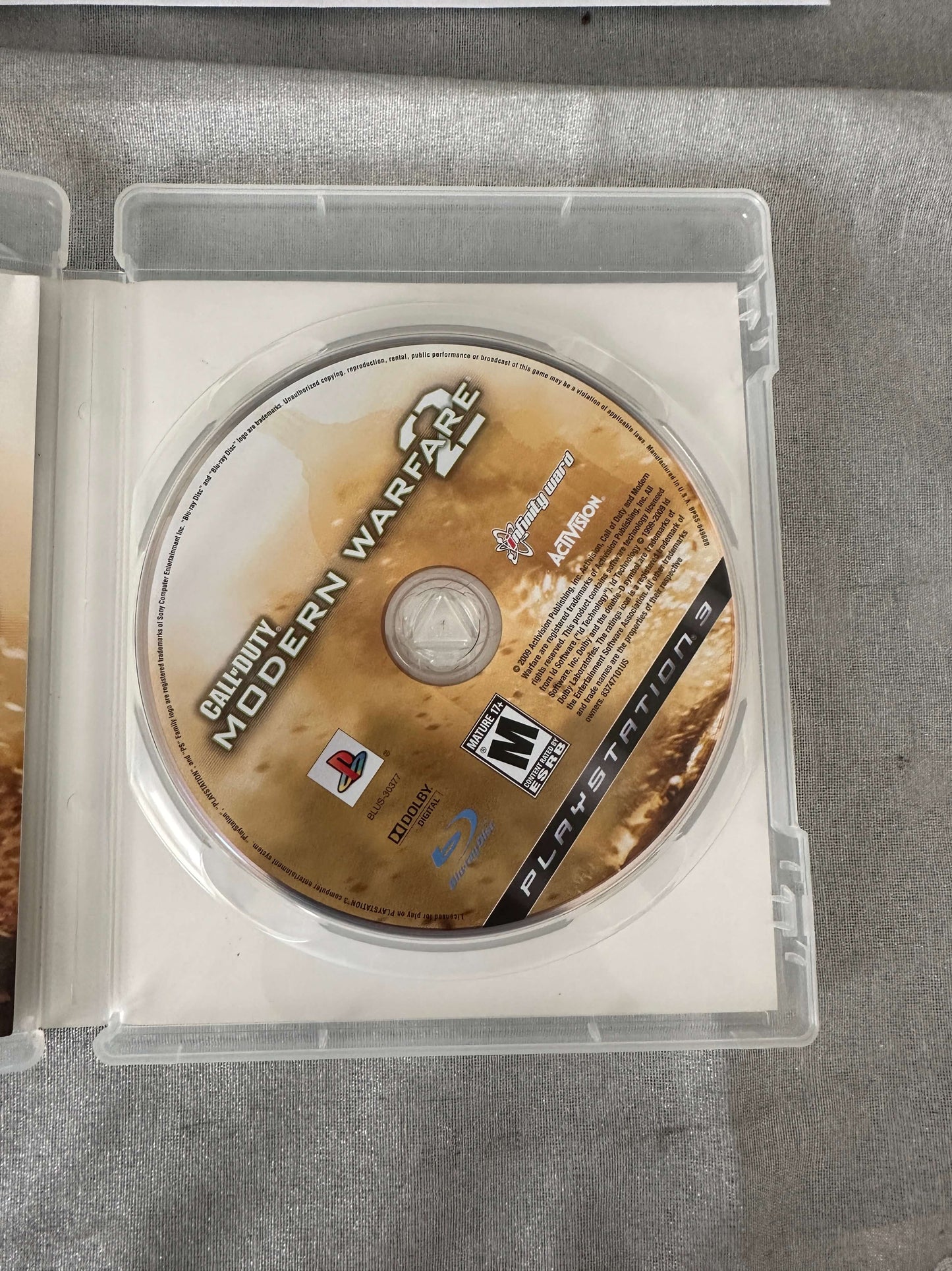 Call of Duty: Modern Warfare 2 (PlayStation 3, 2009)