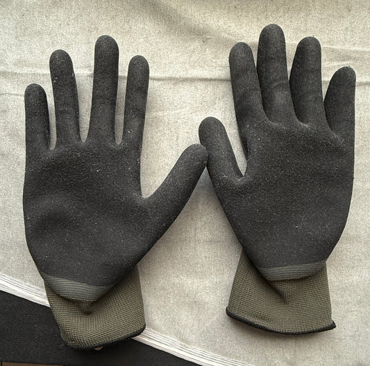 Ridgecut Waterproof Work Gloves One Size Fits All Textured Grip Utility Gardening Pair