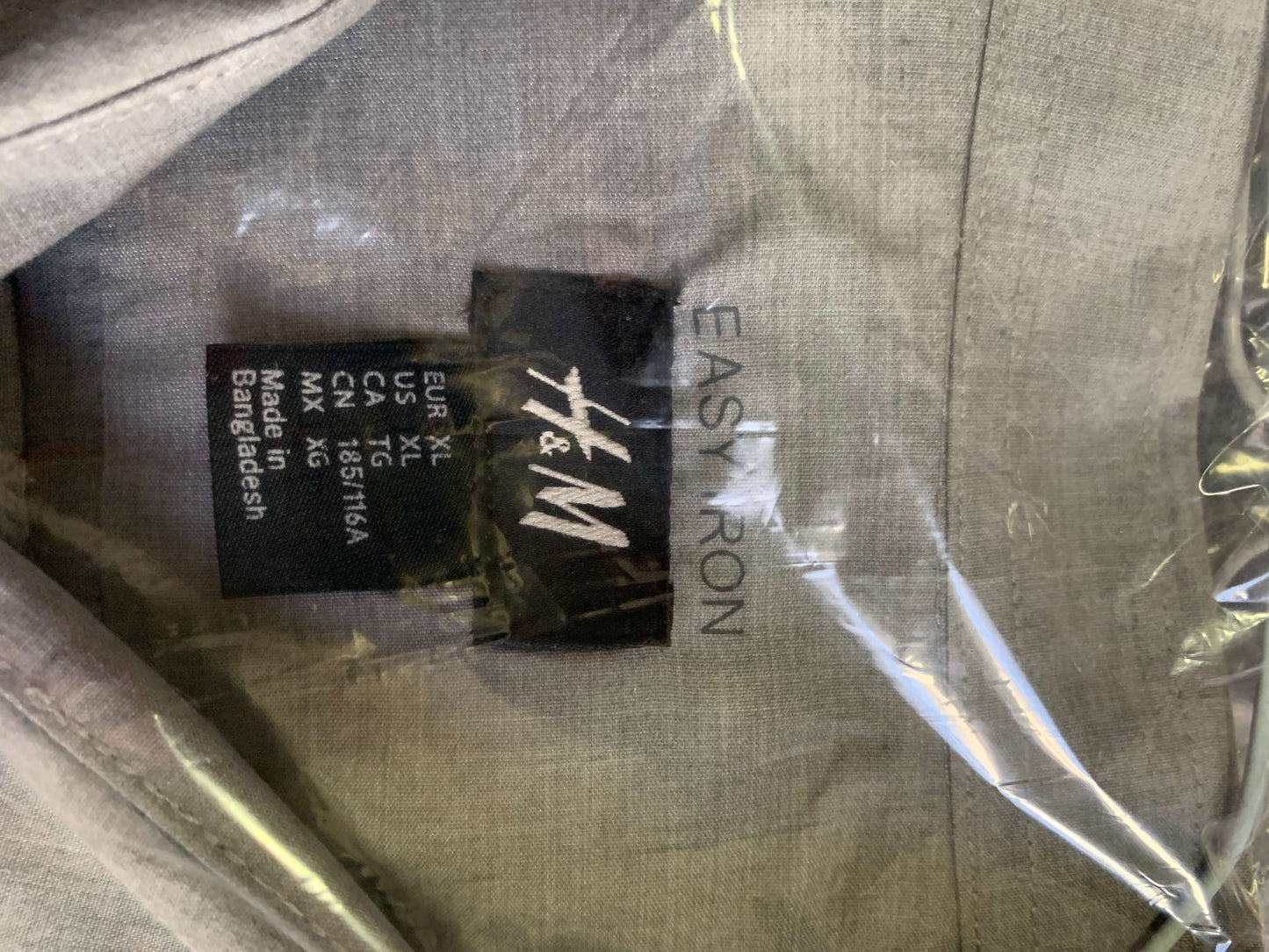 H&M Long Sleeve Button Down Dress Shirt Grey Casual Classic Fit XL Easy Iron