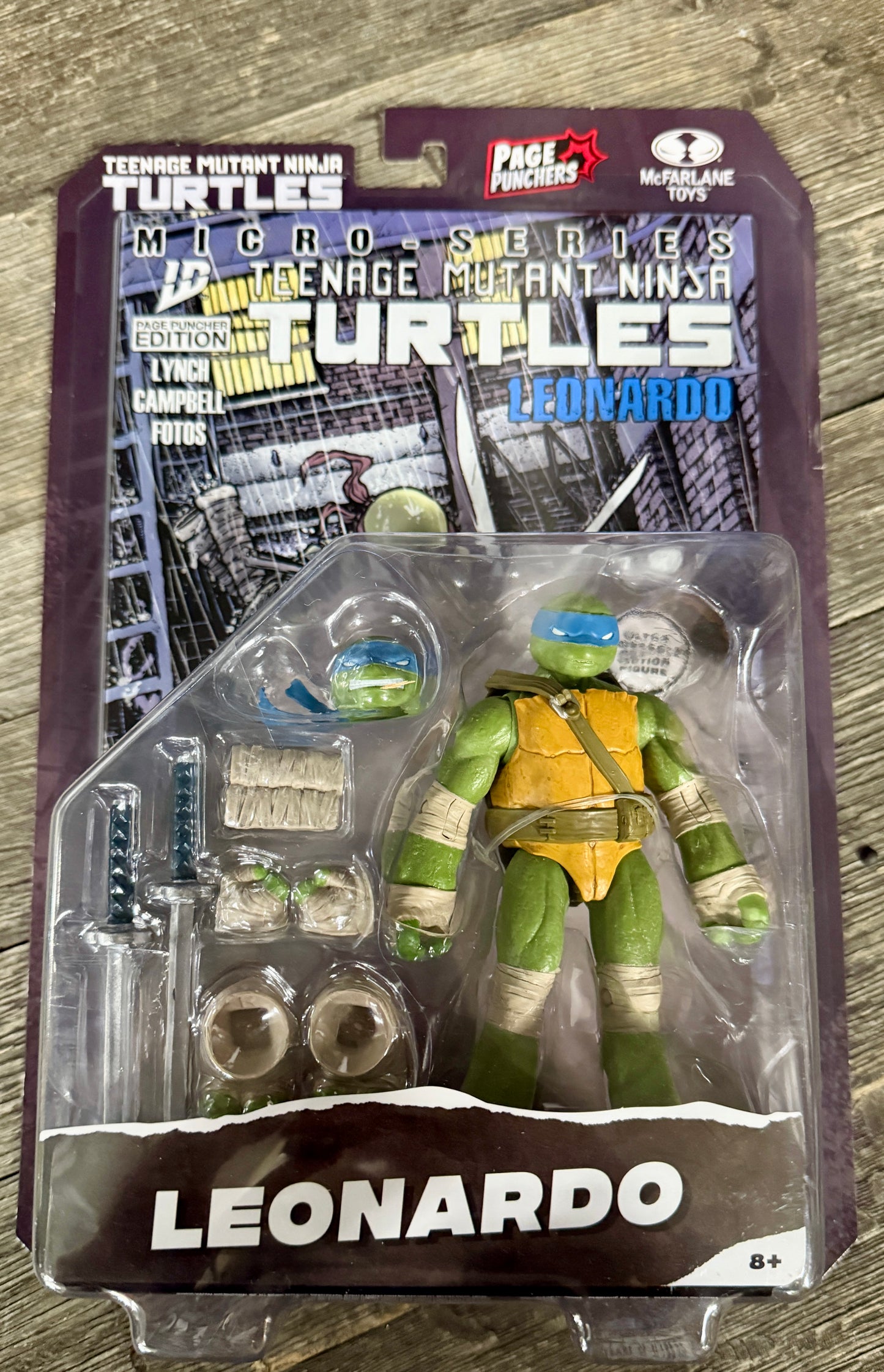 Teenage Mutant Ninja Turtles TMNT Page Punchers Leonardo McFarlane Toys