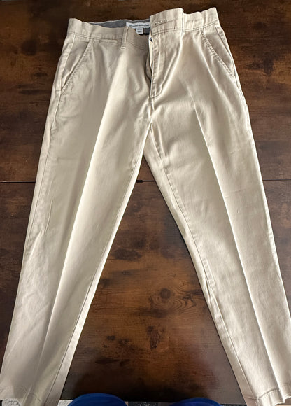 Amazon Essentials Men’s Slim Fit Chino Pants Khaki Beige 33x30 Tailored