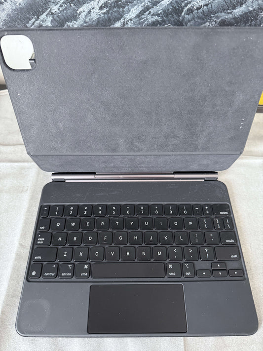 Apple Magic Keyboard for Apple iPad Pro 11 inch - Black