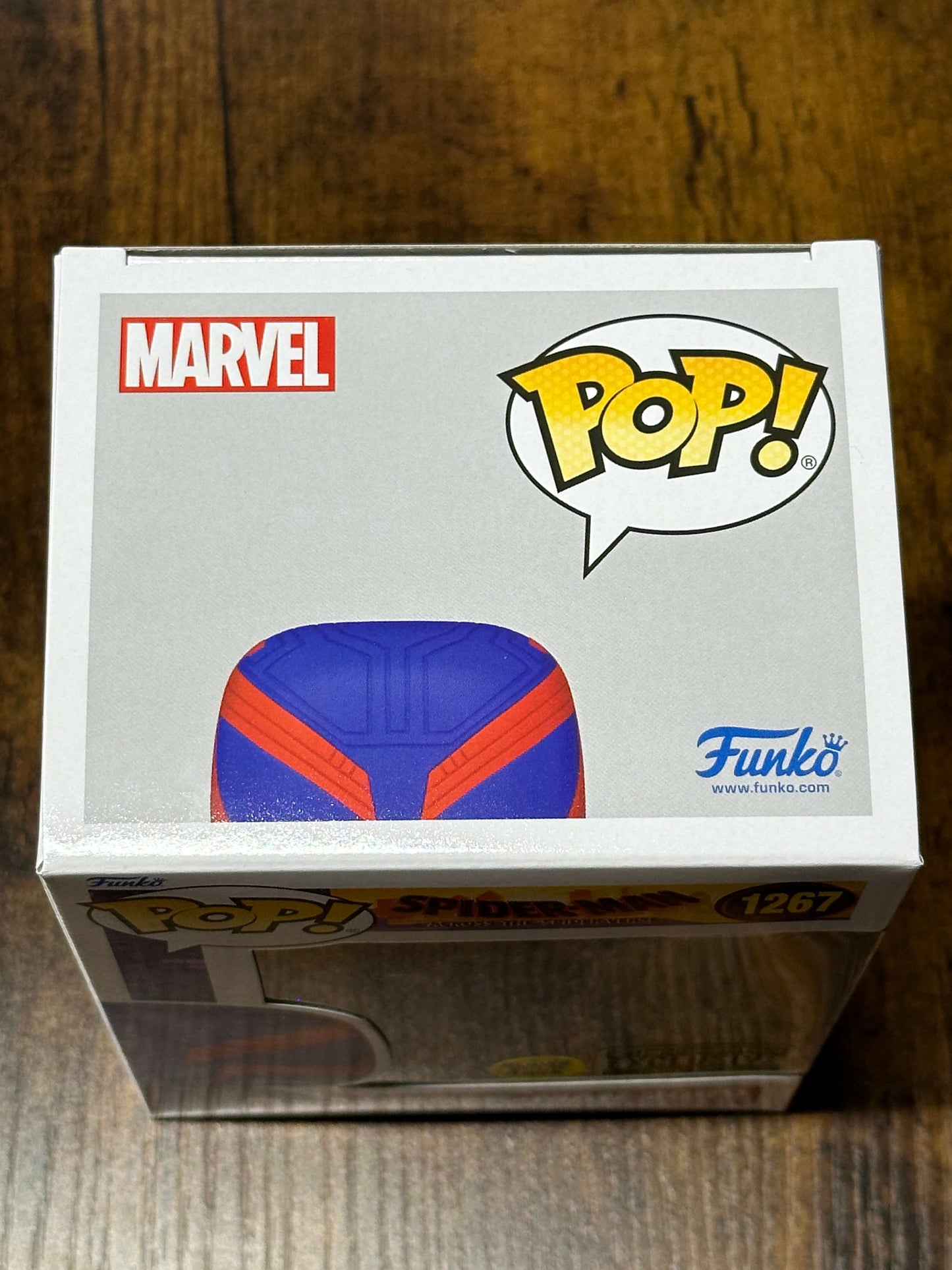Funko Pop! Vinyl: Marvel - Spider-Man 2099 (Glows In The Dark) Spider Verse