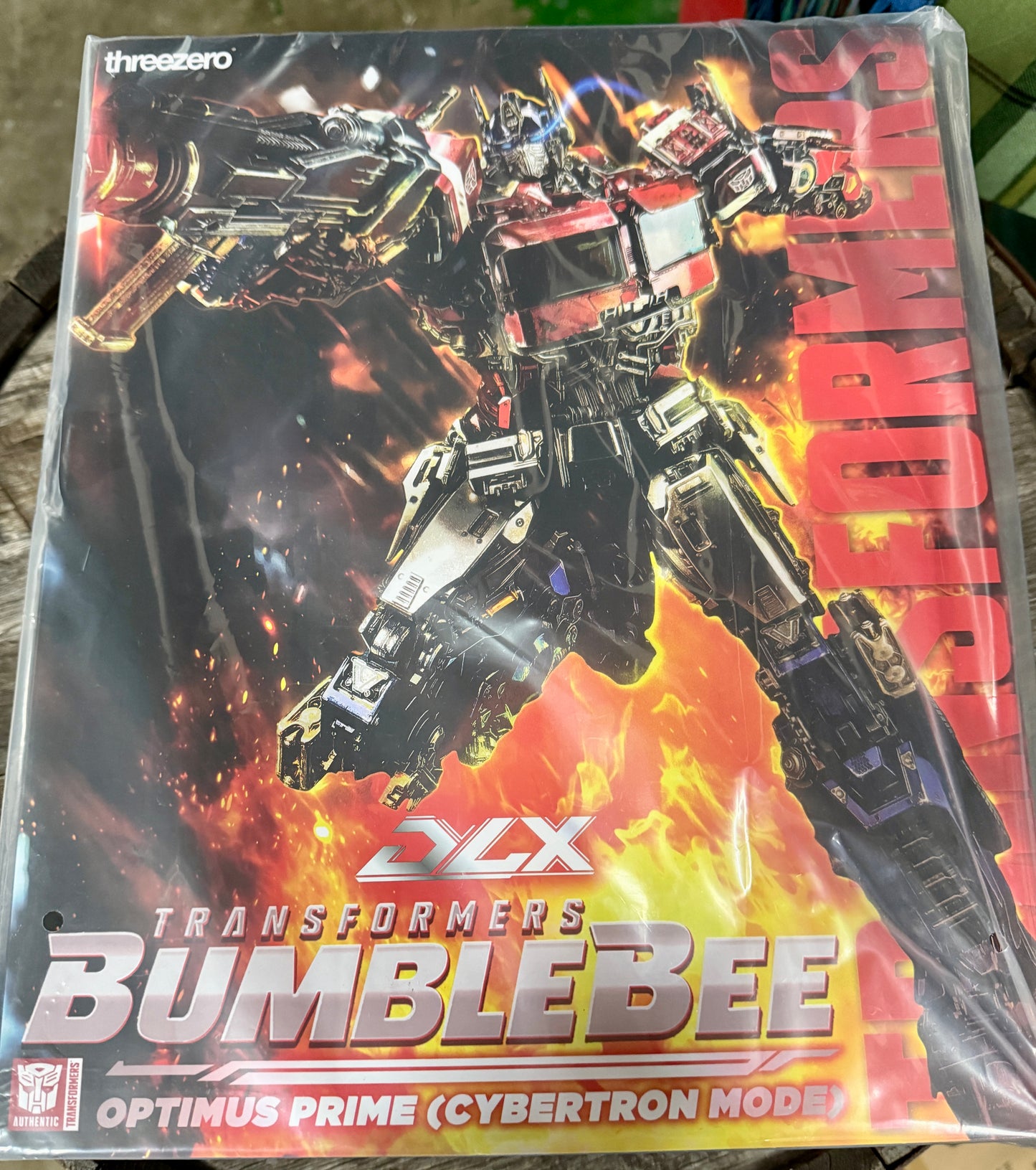 Threezero Transformers: Bumblebee Optimus Prime Cybertron Mode DLX Action Figure